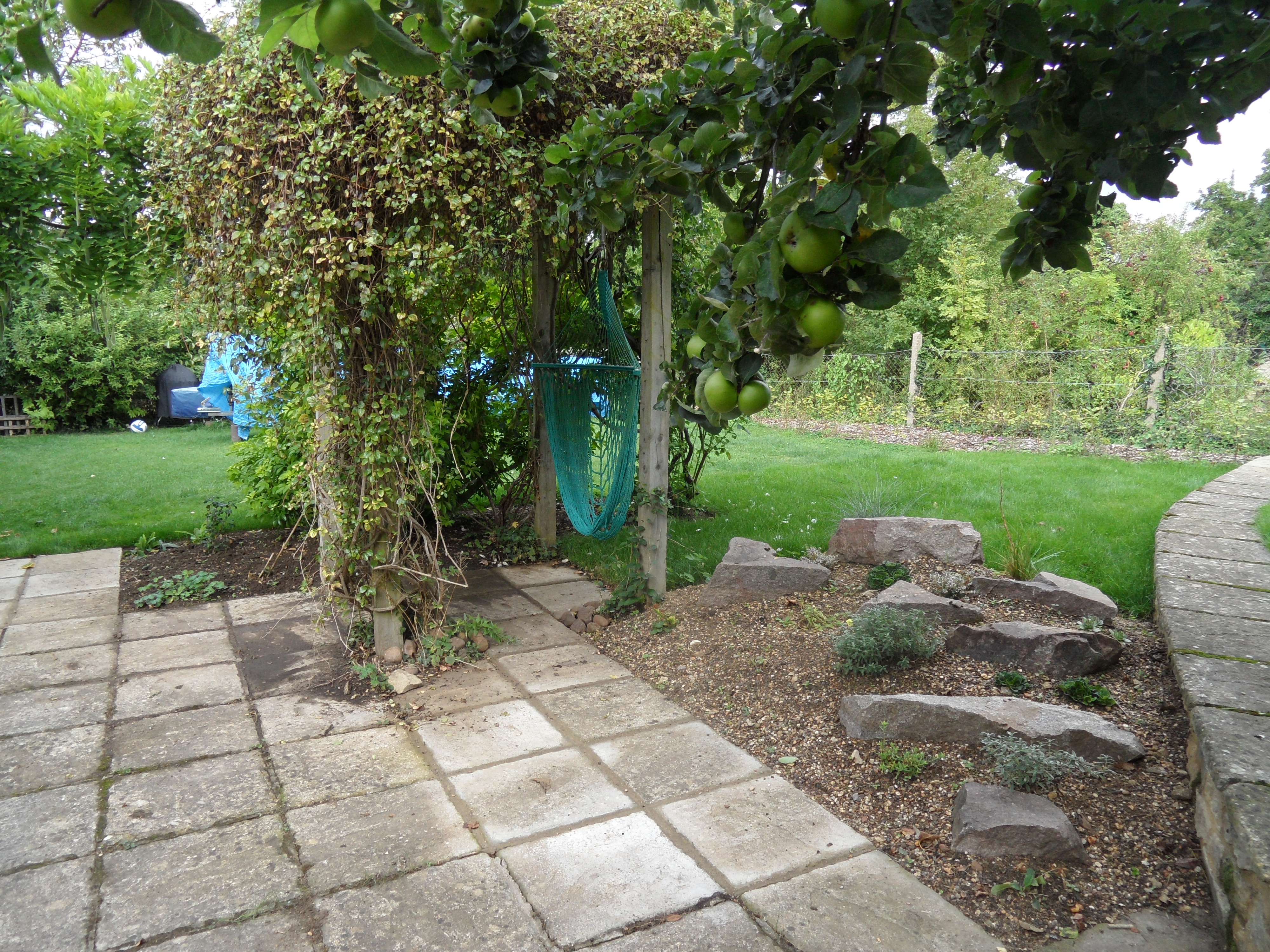  garden design bedfordshire